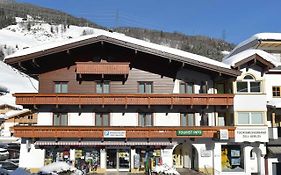 Gaestehaus Hollerer